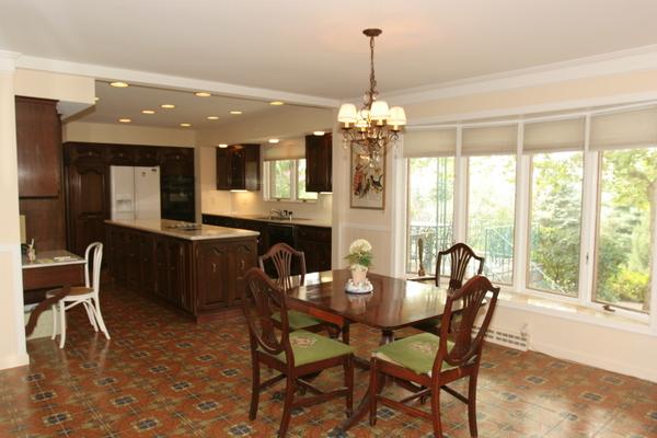 MLS #/Web ID: 2712703