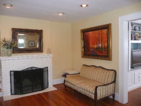 2 PERRY PL