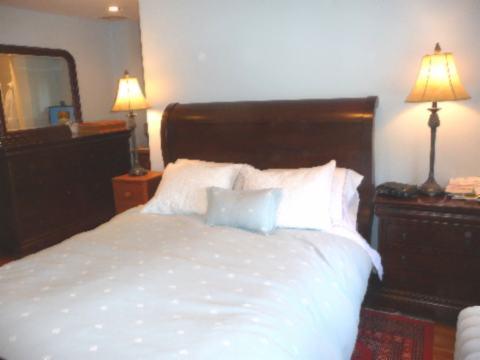 2 PERRY PL
