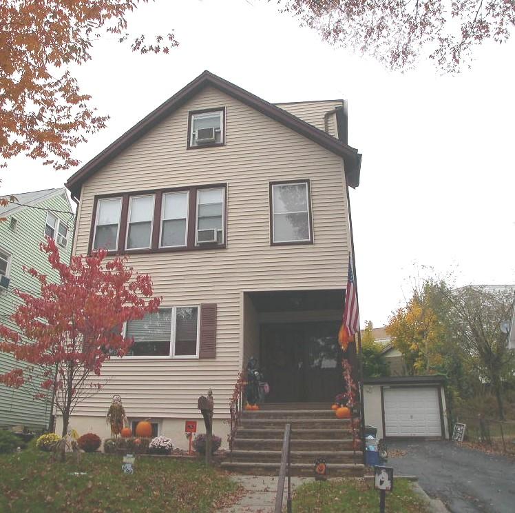 MLS #/Web ID: 2720503