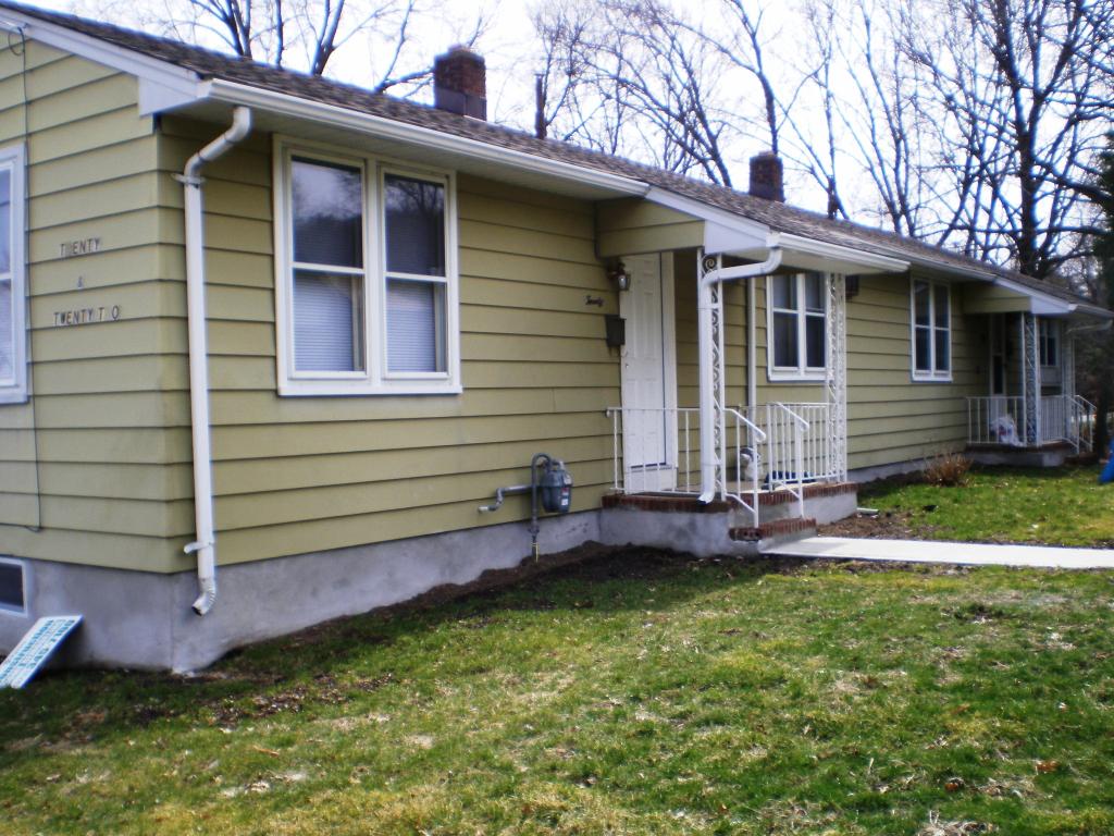 22 CLAVERACK RD