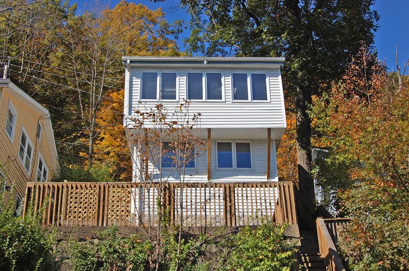 MLS #/Web ID: 2722703