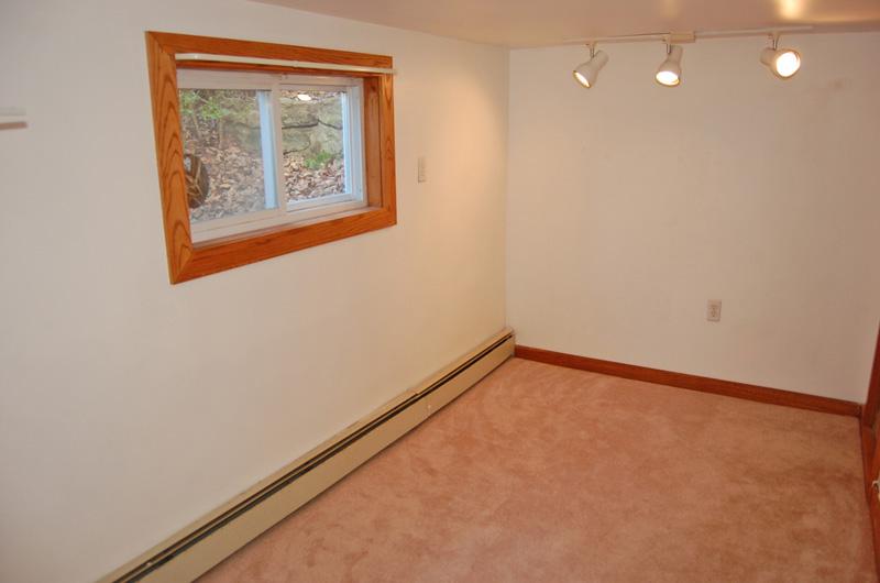 MLS #/Web ID: 2722703