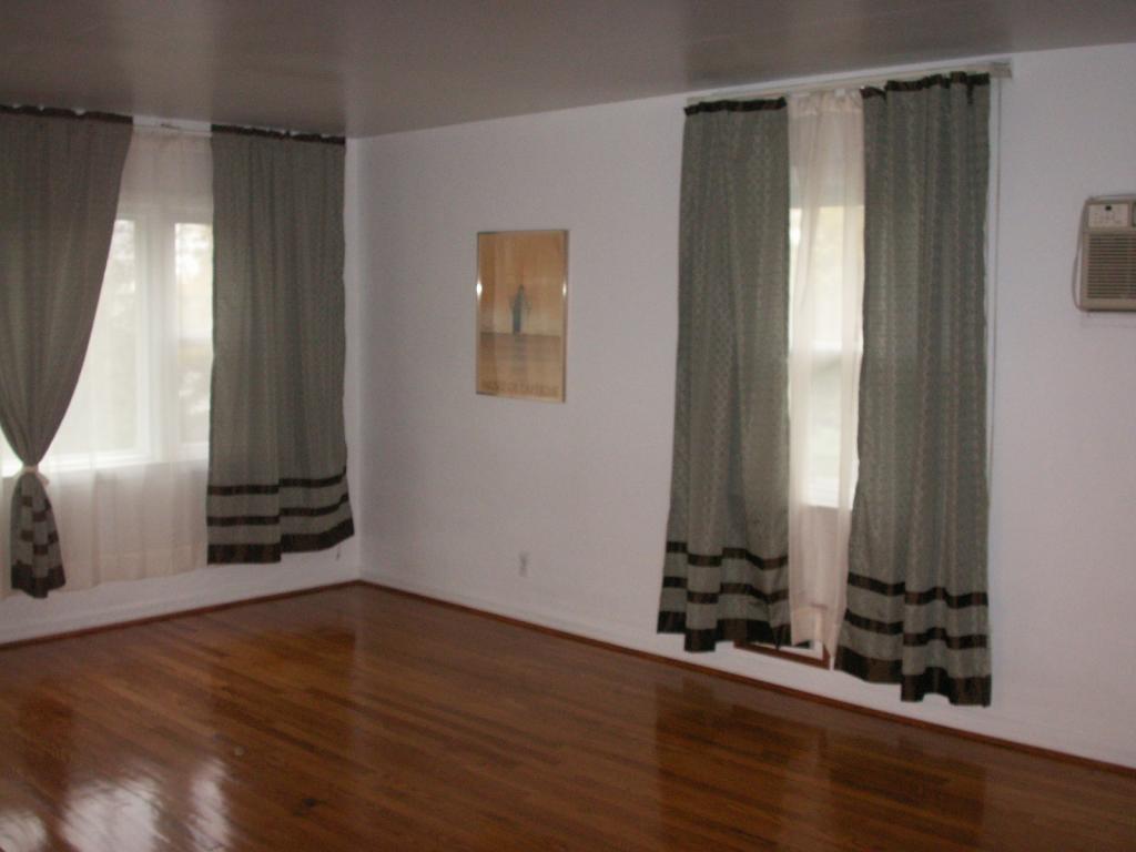 MLS #/Web ID: 2724103
