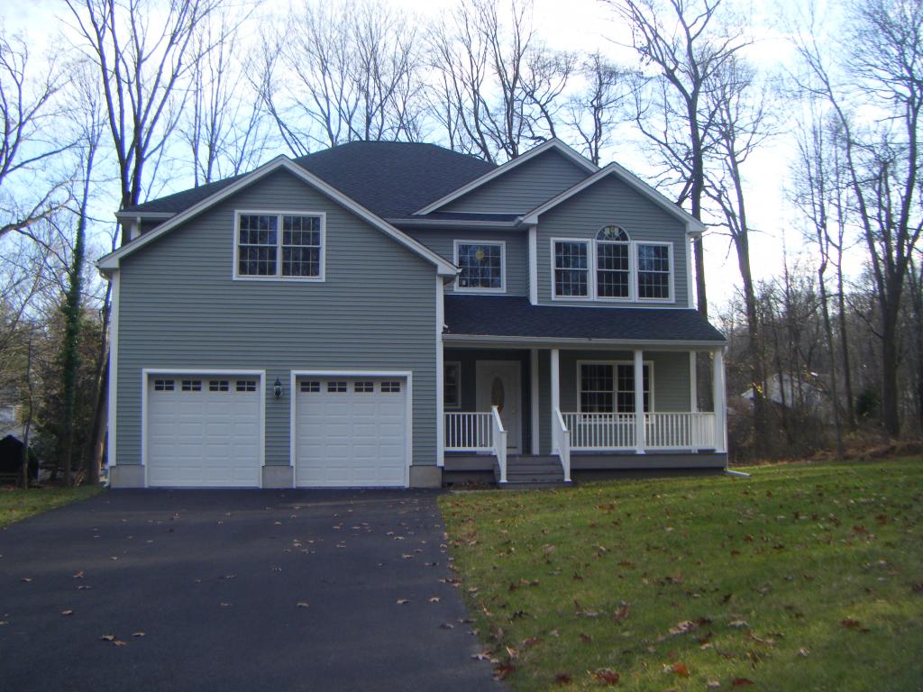 MLS #/Web ID: 2728503