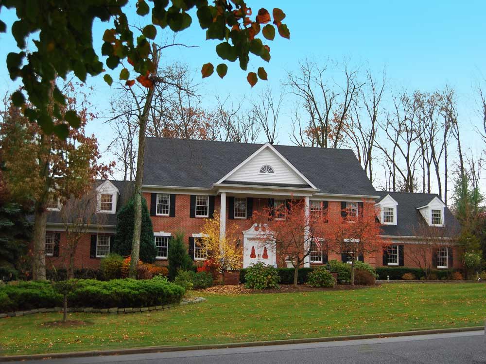 408 DEVONSHIRE DR