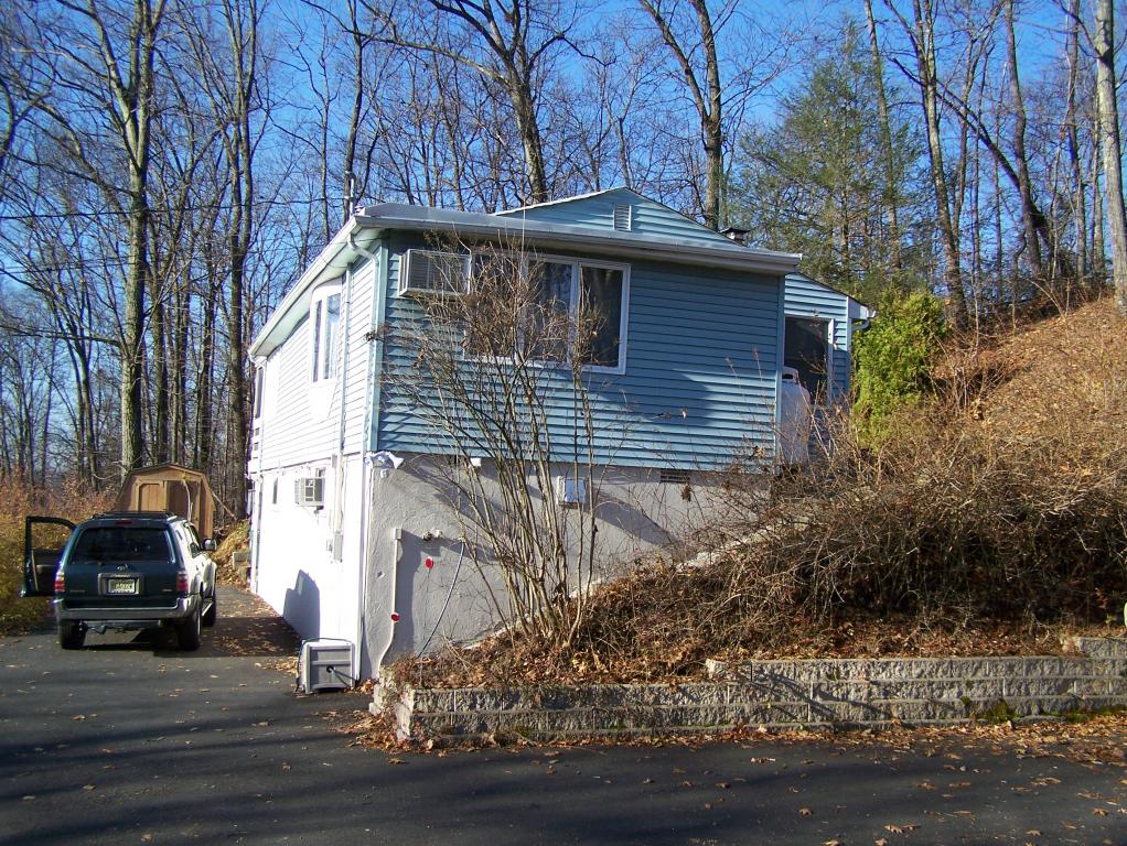 MLS #/Web ID: 2729403
