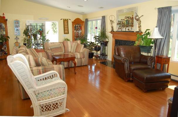 5 BEVERLY DRIVE