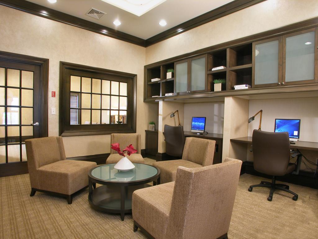28 Carillon Circle