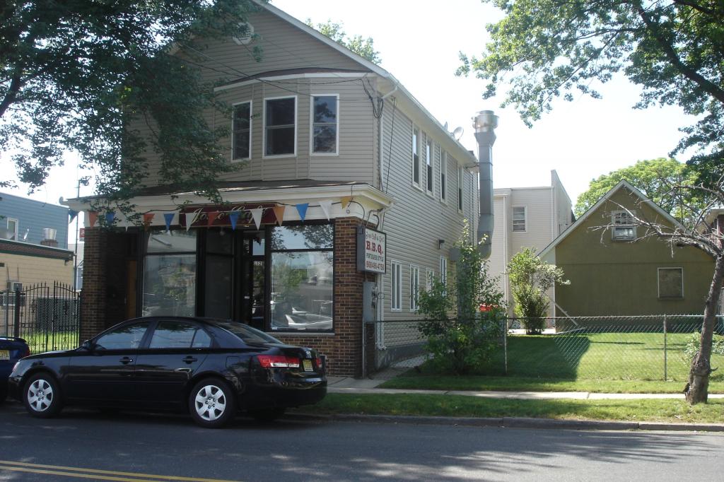 MLS #/Web ID: 2684704