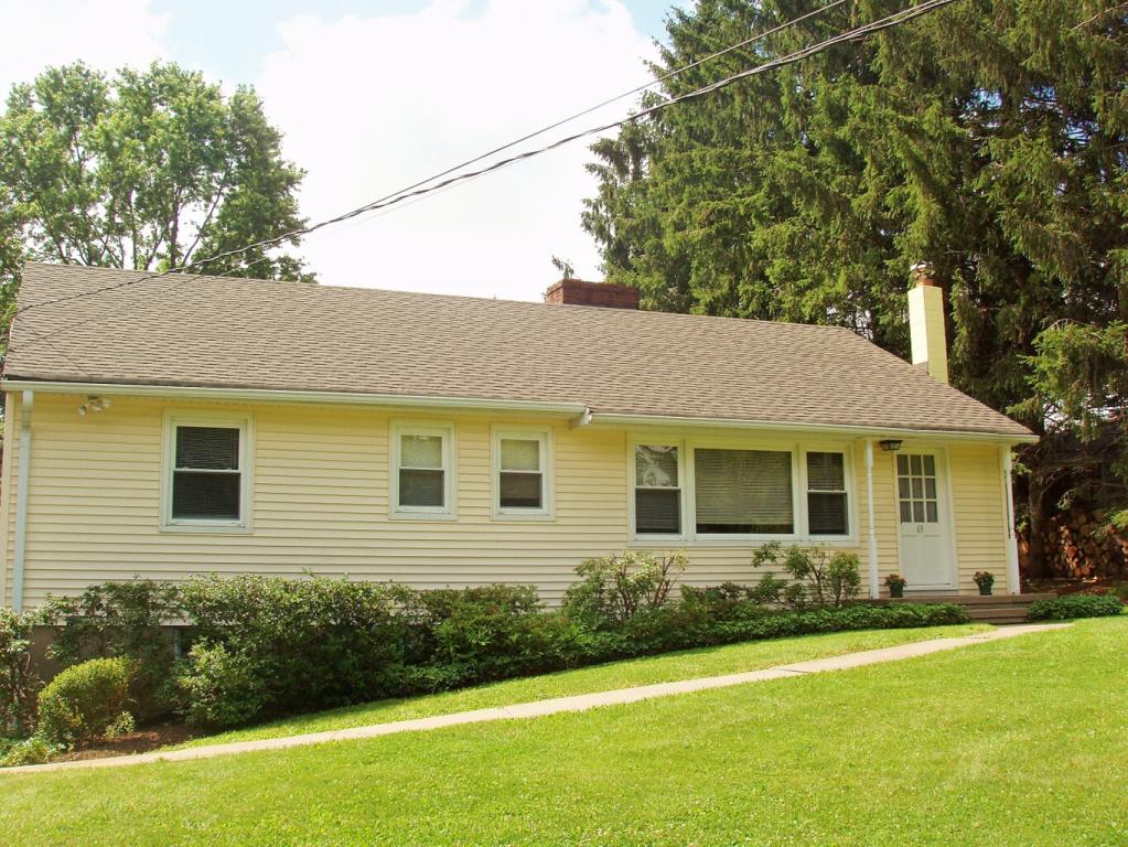 69 E MAIN ST