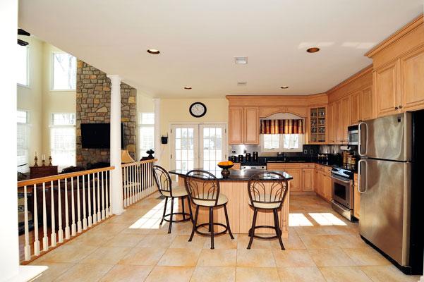 MLS #/Web ID: 2703304
