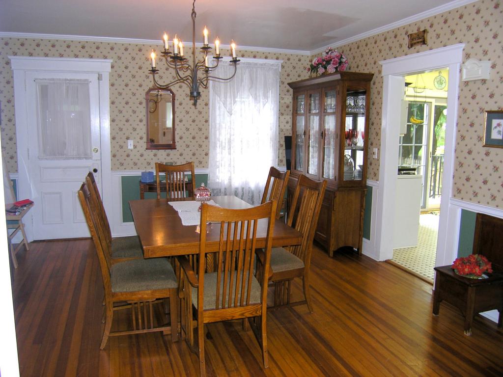 2 HACKLEBARNEY RD