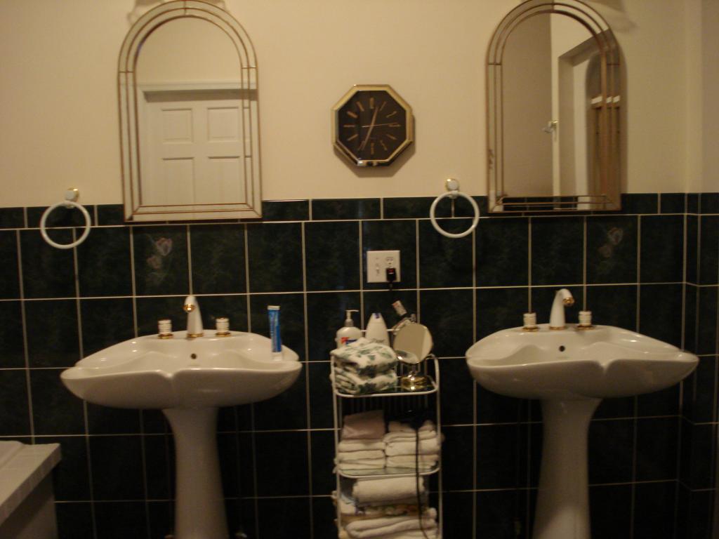 MLS #/Web ID: 2717104