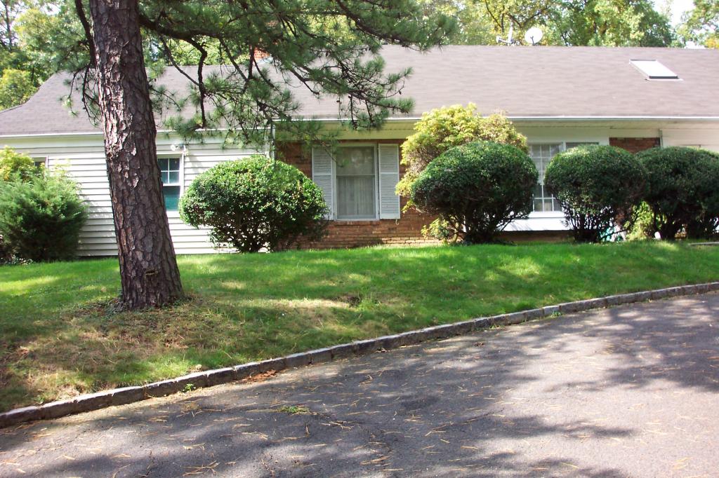 57 WYOMING AVE