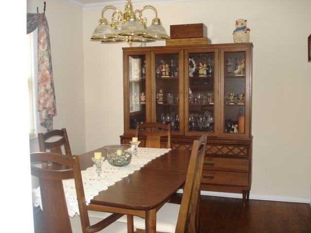 312 DANIEL ST