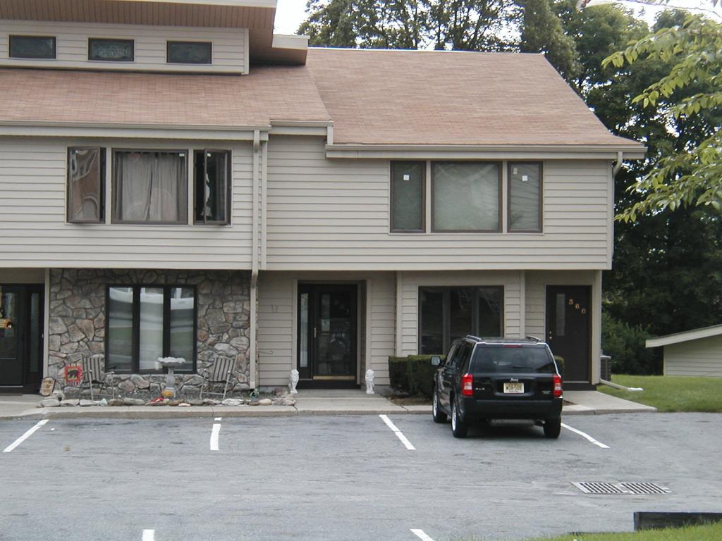 MLS #/Web ID: 2650205
