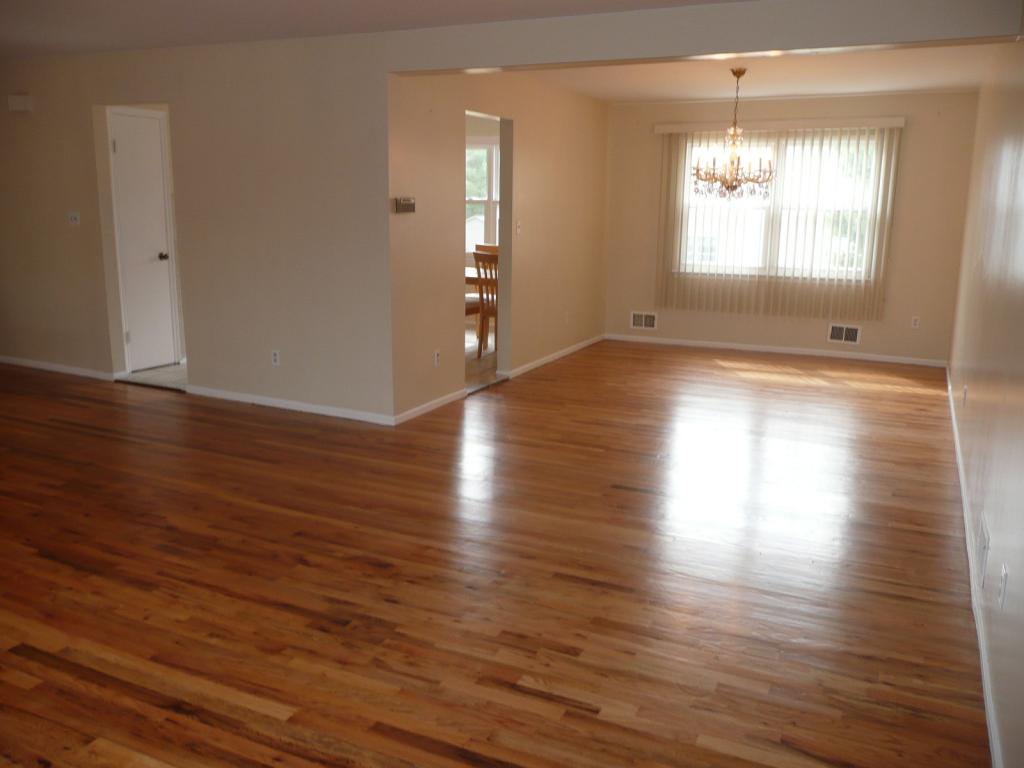 MLS #/Web ID: 2663705