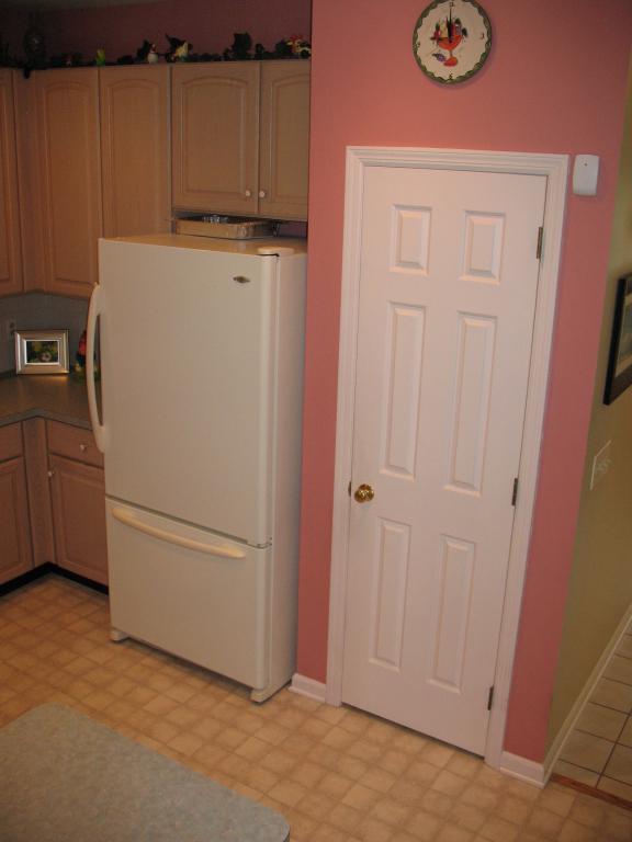 2 STAPLETON CT