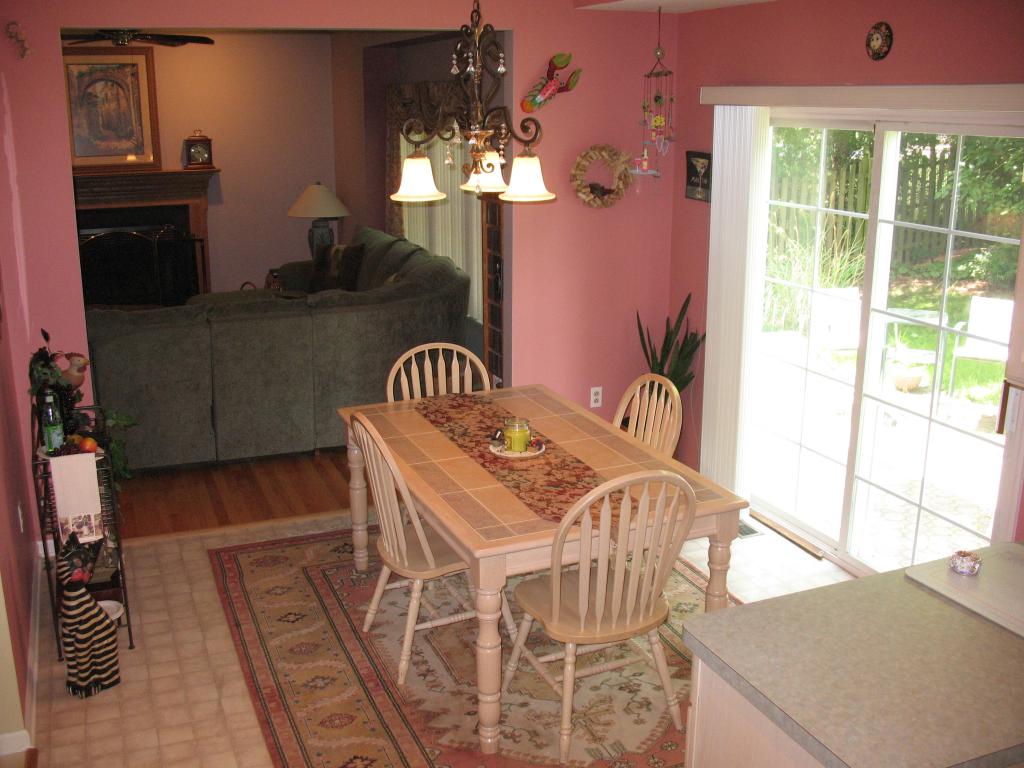 2 STAPLETON CT