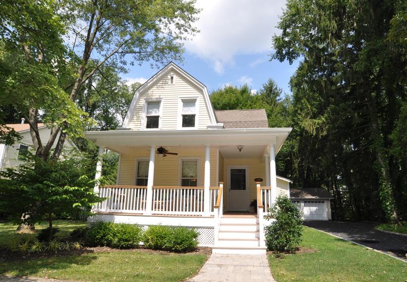 MLS #/Web ID: 2711105