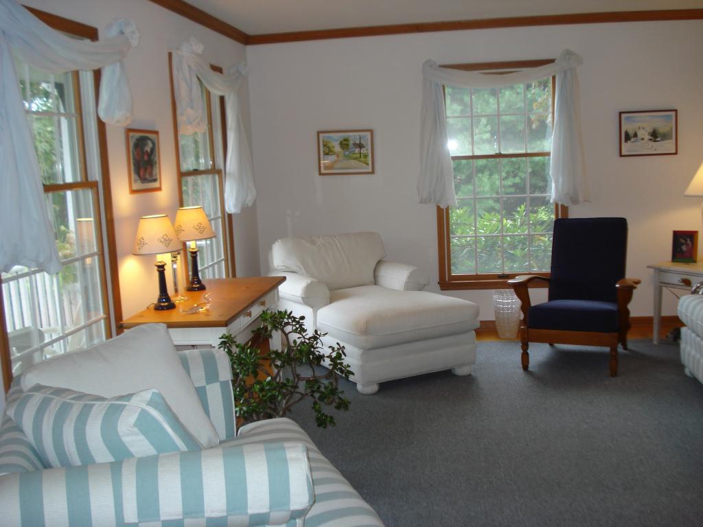 6 INDIAN CREEK RD