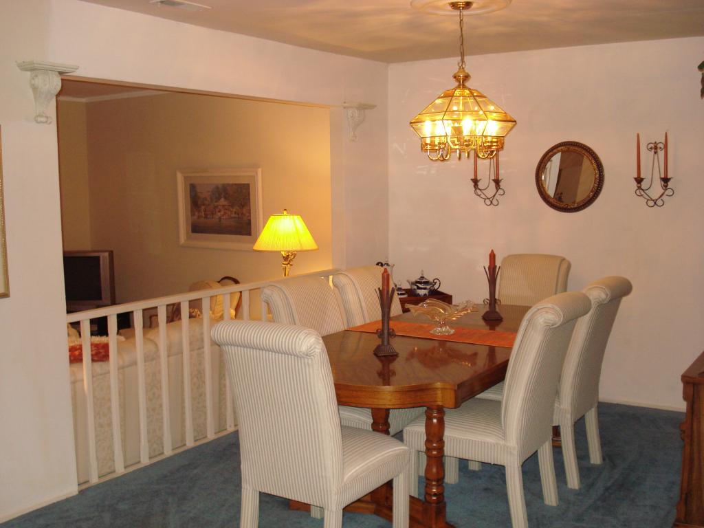 317 KNIGHT CT