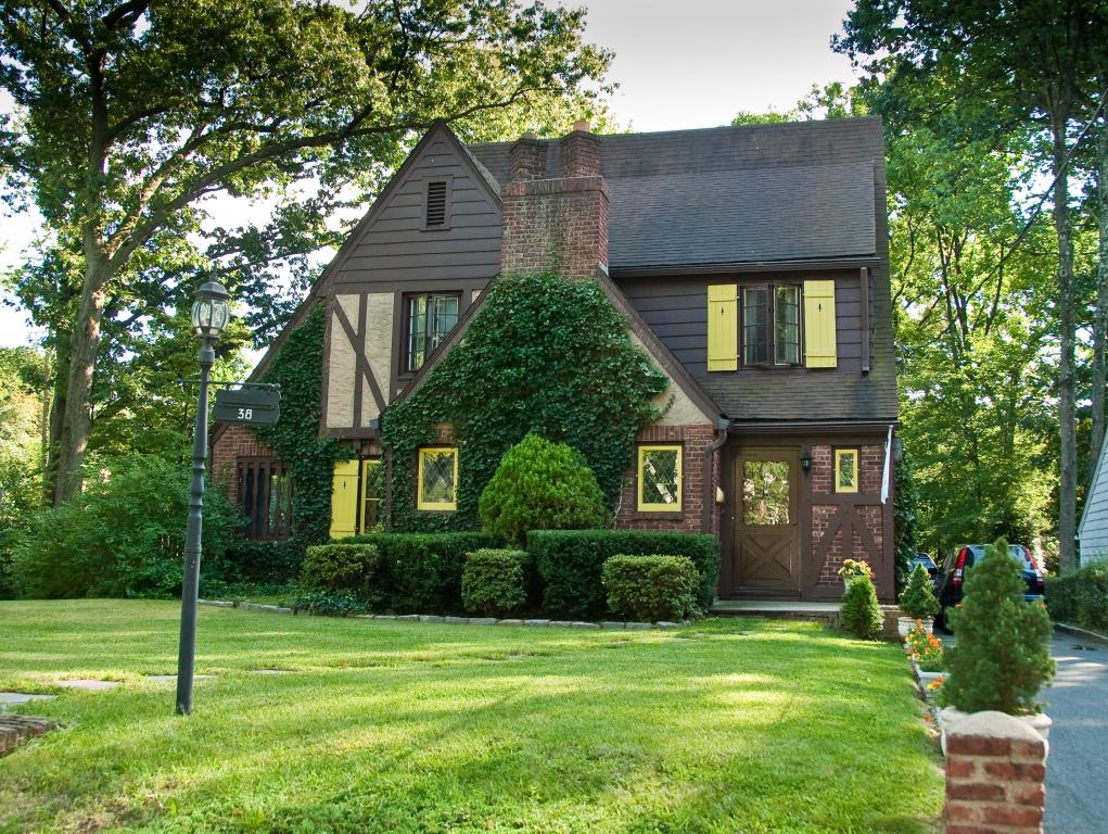 MLS #/Web ID: 2725505