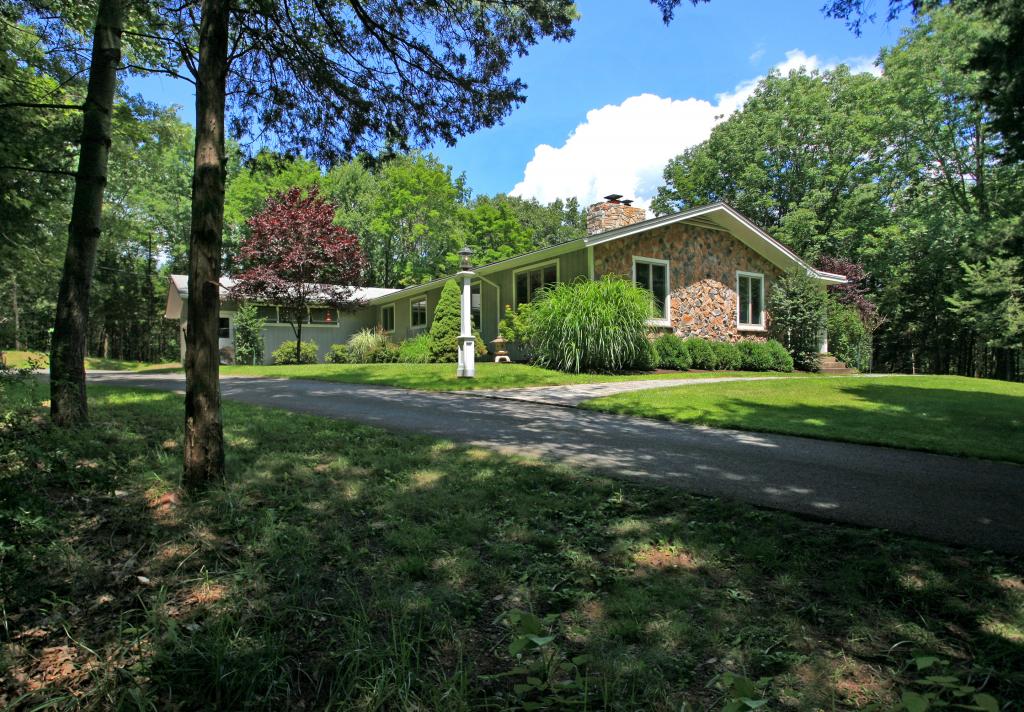 14 RIDGE RD