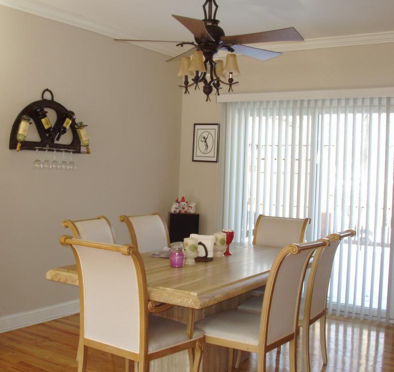 MLS #/Web ID: 2707706