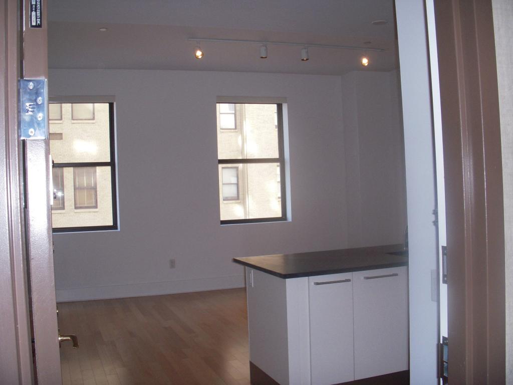 4 Beacon Way