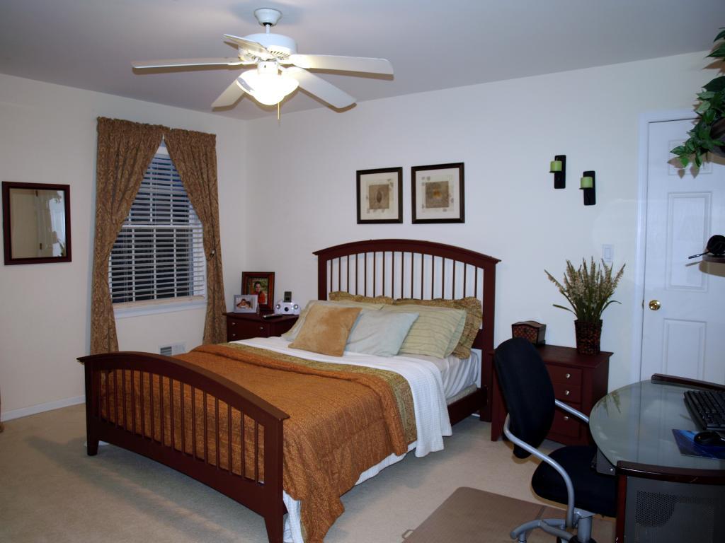 MLS #/Web ID: 2711506