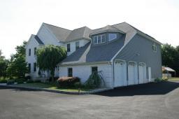 MLS #/Web ID: 2717106