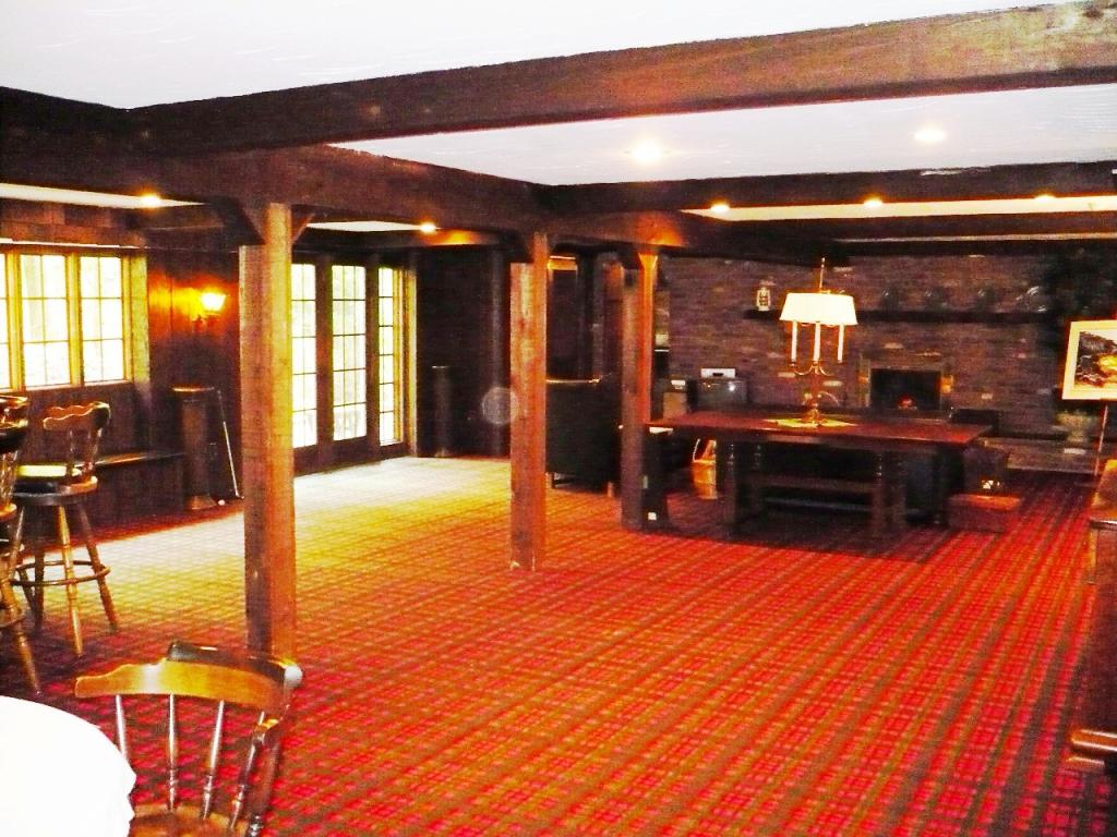 67 GREEN HILL RD