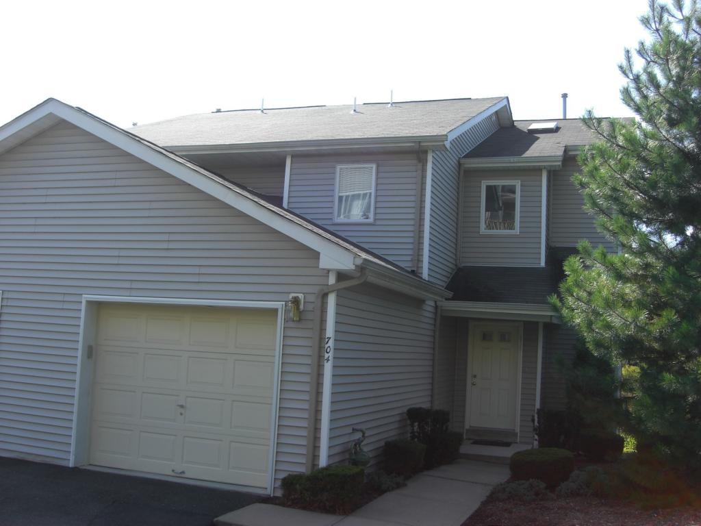 MLS #/Web ID: 2719806