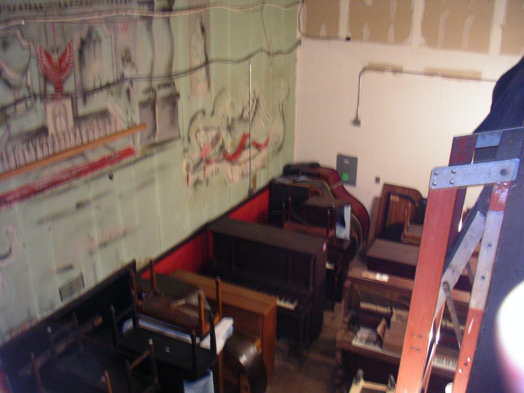 181B MAIN ST