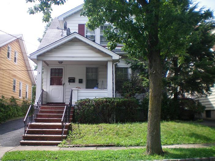 MLS #/Web ID: 2700607
