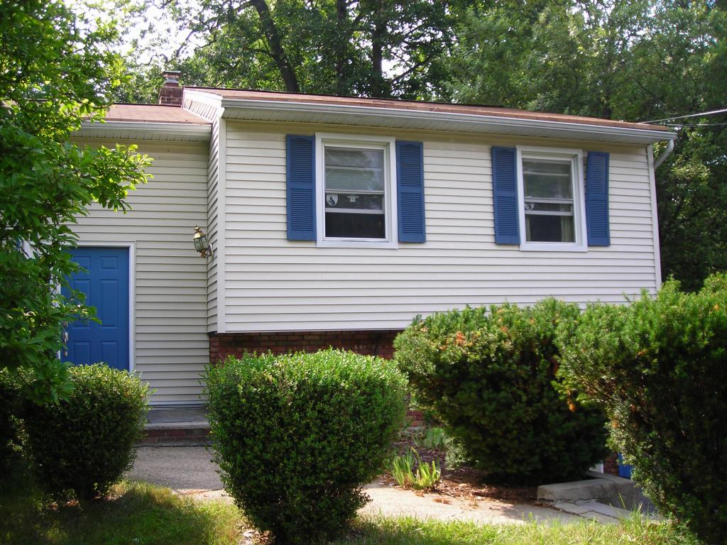 12 Ronald Ave
