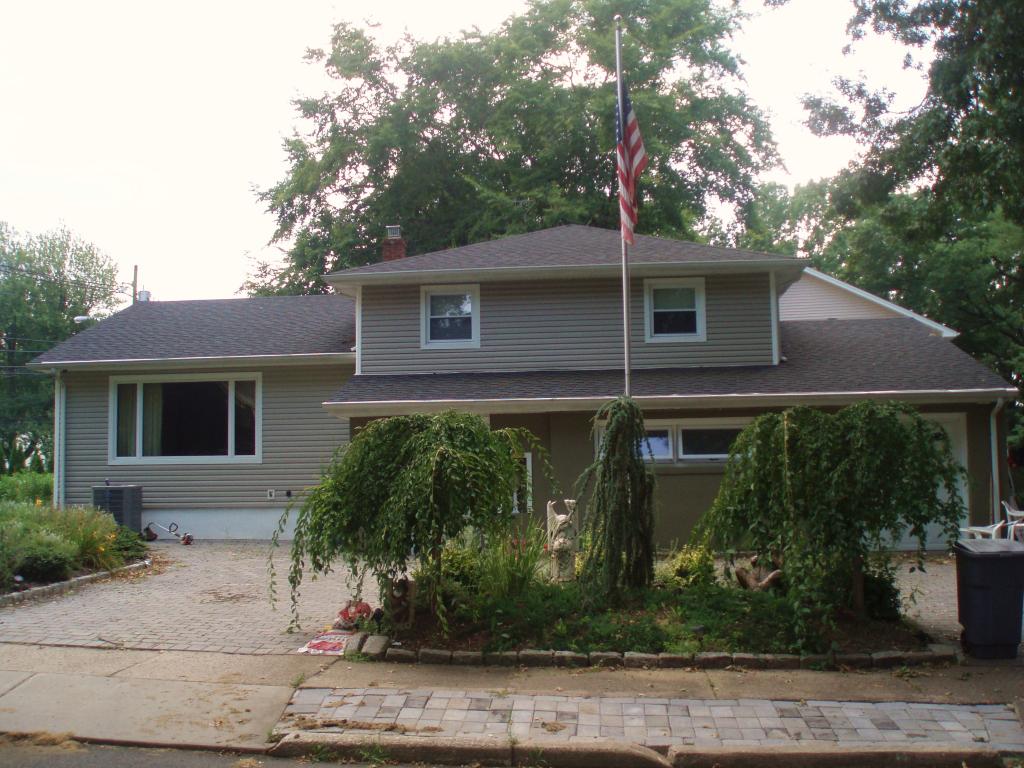 MLS #/Web ID: 2707407