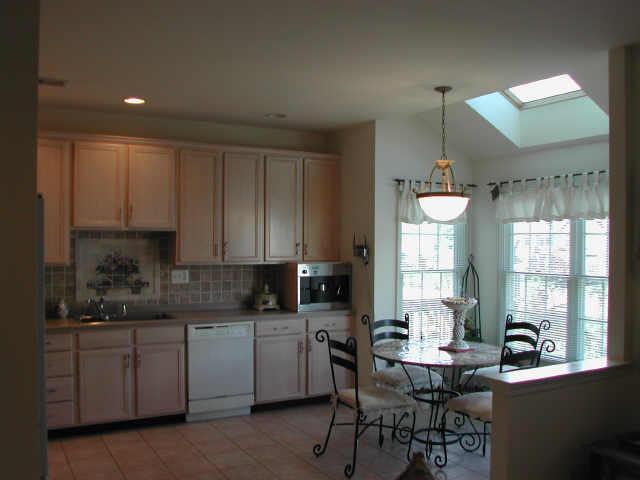 MLS #/Web ID: 2722407