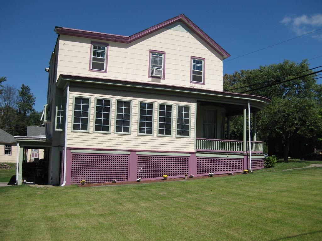 MLS #/Web ID: 2724307