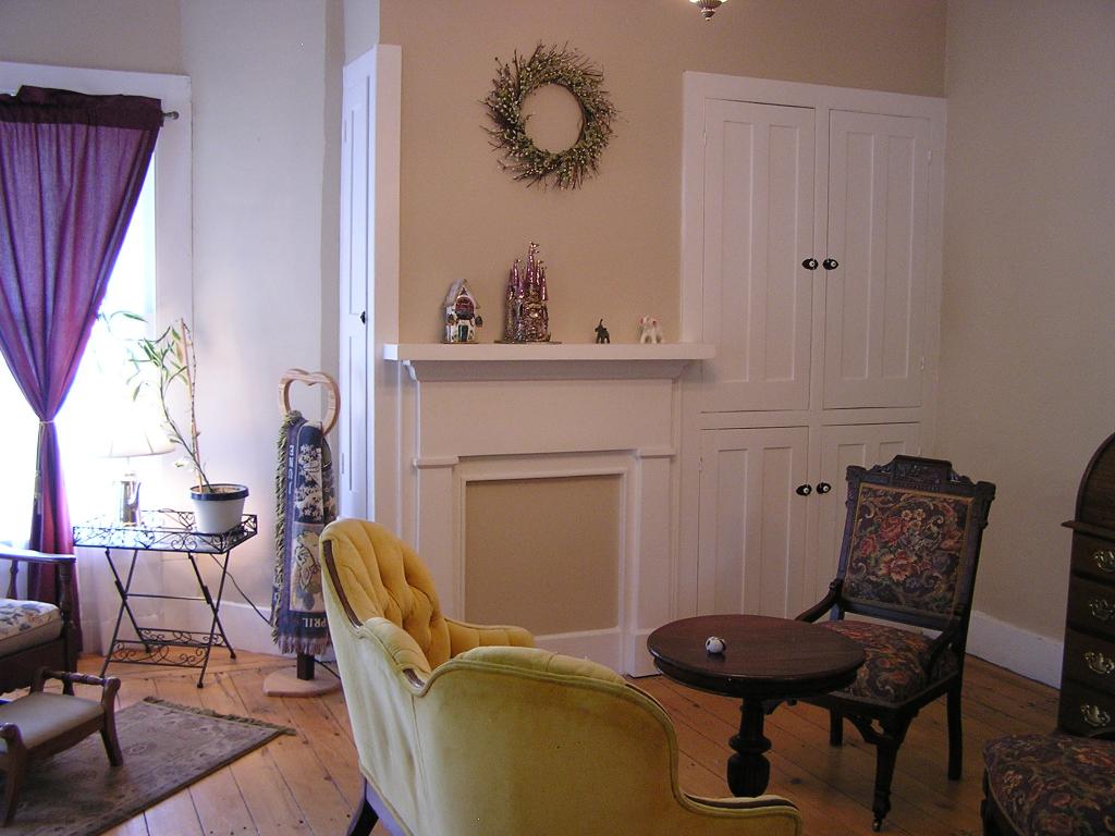 MLS #/Web ID: 2724307