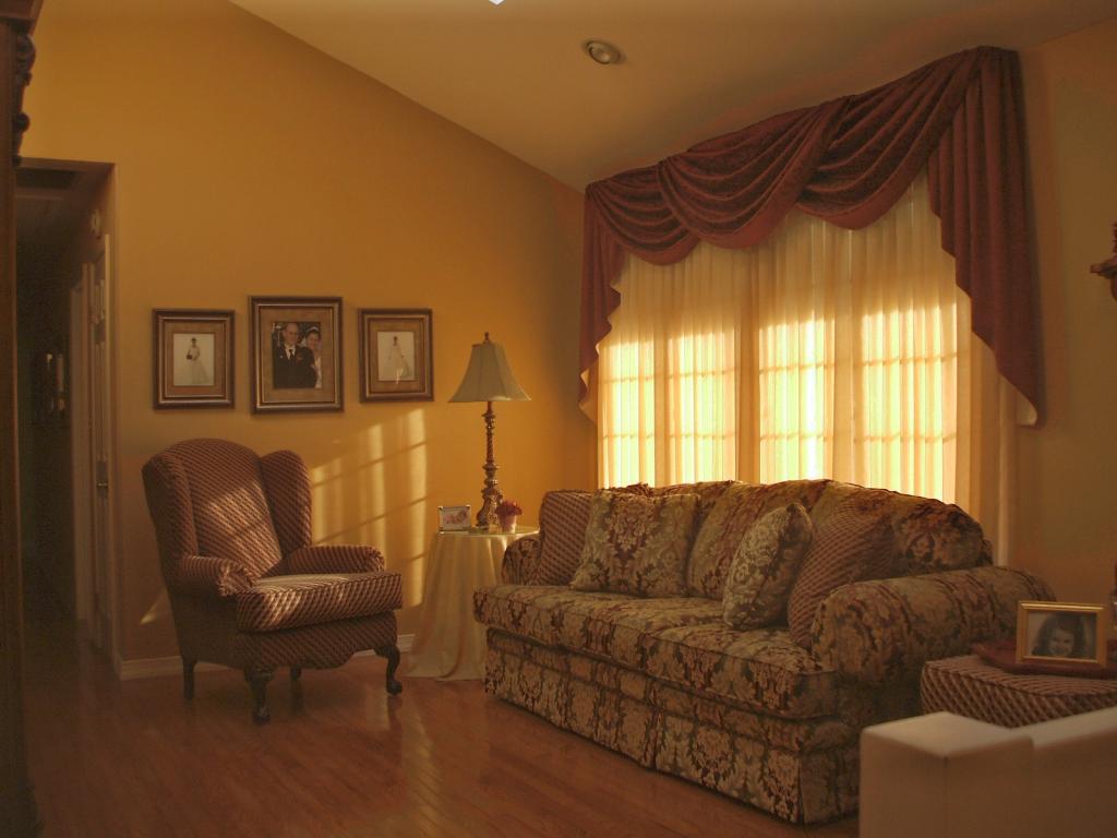 1025 FRANKLIN LAKES RD