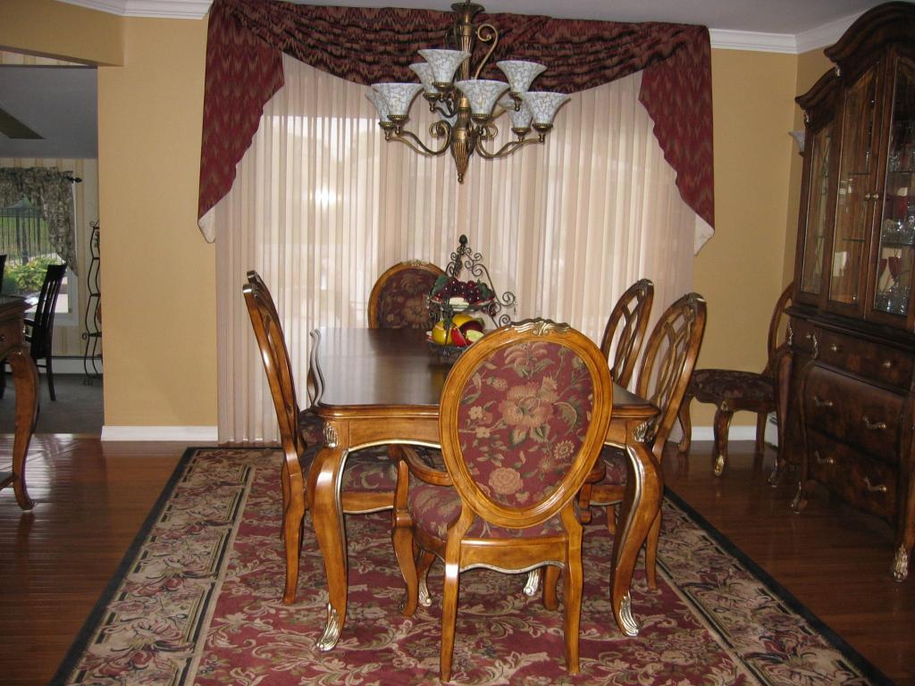 1025 FRANKLIN LAKES RD