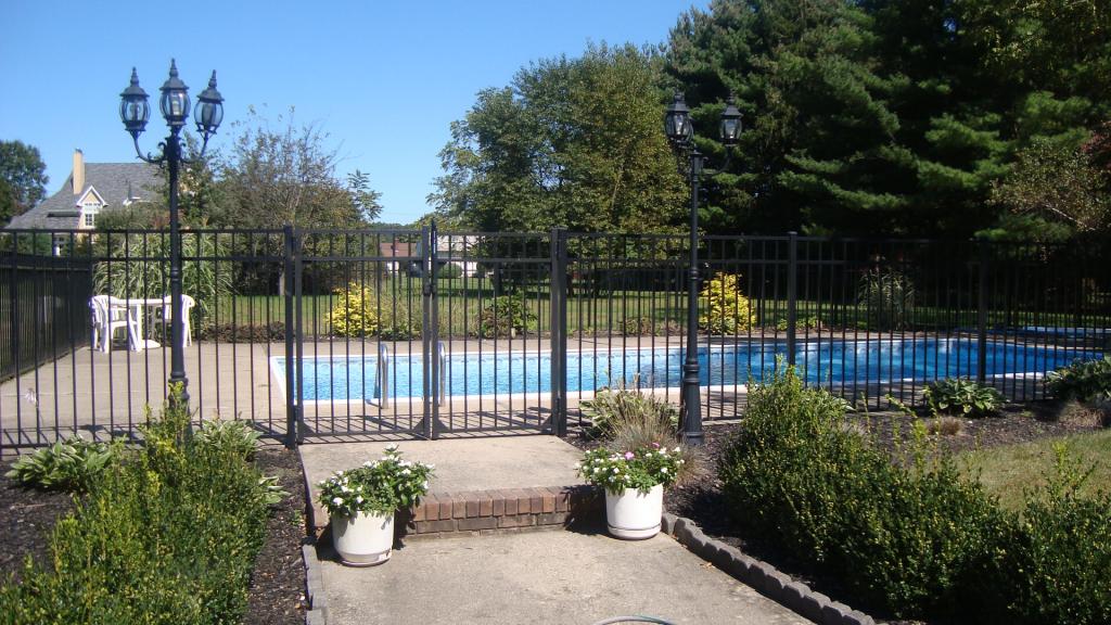 1025 FRANKLIN LAKES RD