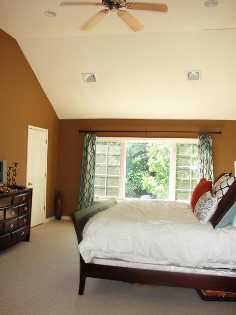 MLS #/Web ID: 2725307
