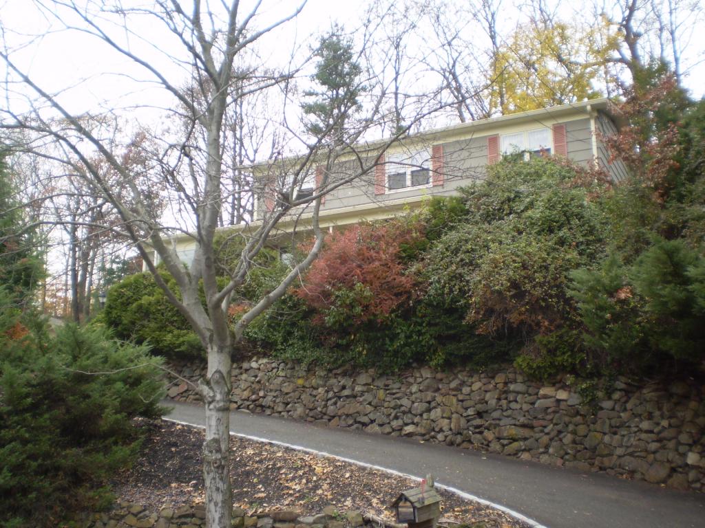 MLS #/Web ID: 2726307