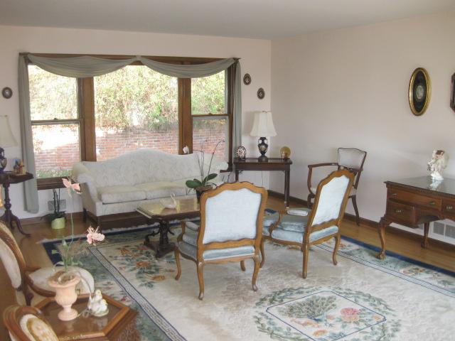 MLS #/Web ID: 2726307