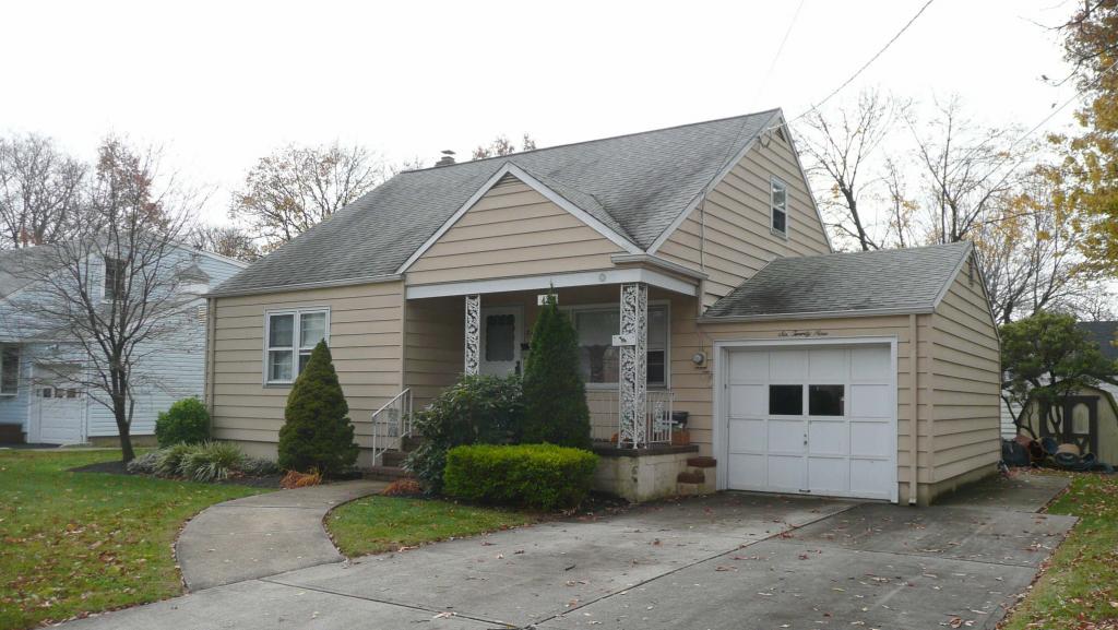 MLS #/Web ID: 2727507