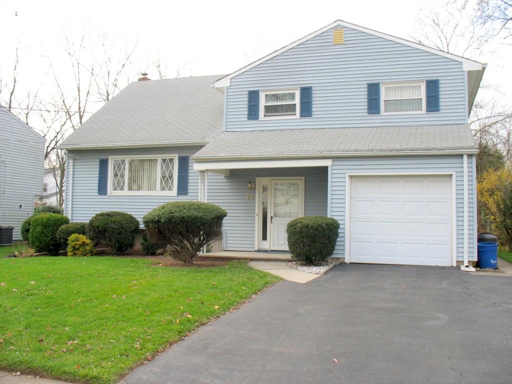 13 CATALINA DR